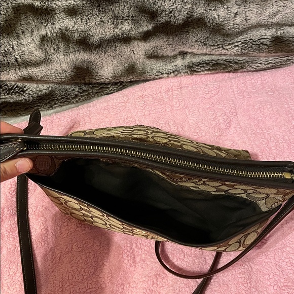 Coach Signature Brown Messenger Bag - Picture 6 of 8